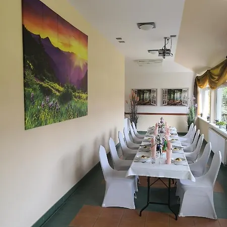 Hexe Hotel Zegocina